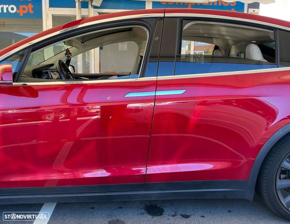 Tesla Model X 2018 photo 4