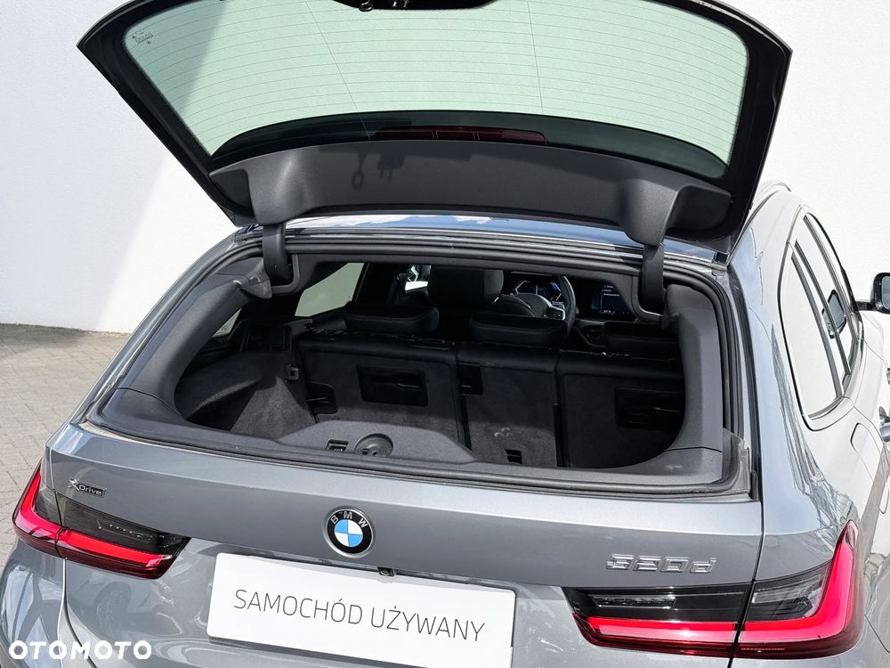BMW Seria 3 320d xDrive M Sport - 15