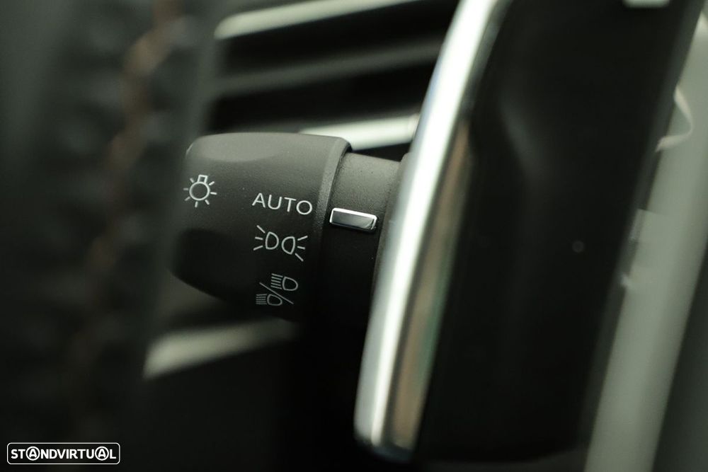 Peugeot 3008 1.2 PureTech GT EAT8 - 17