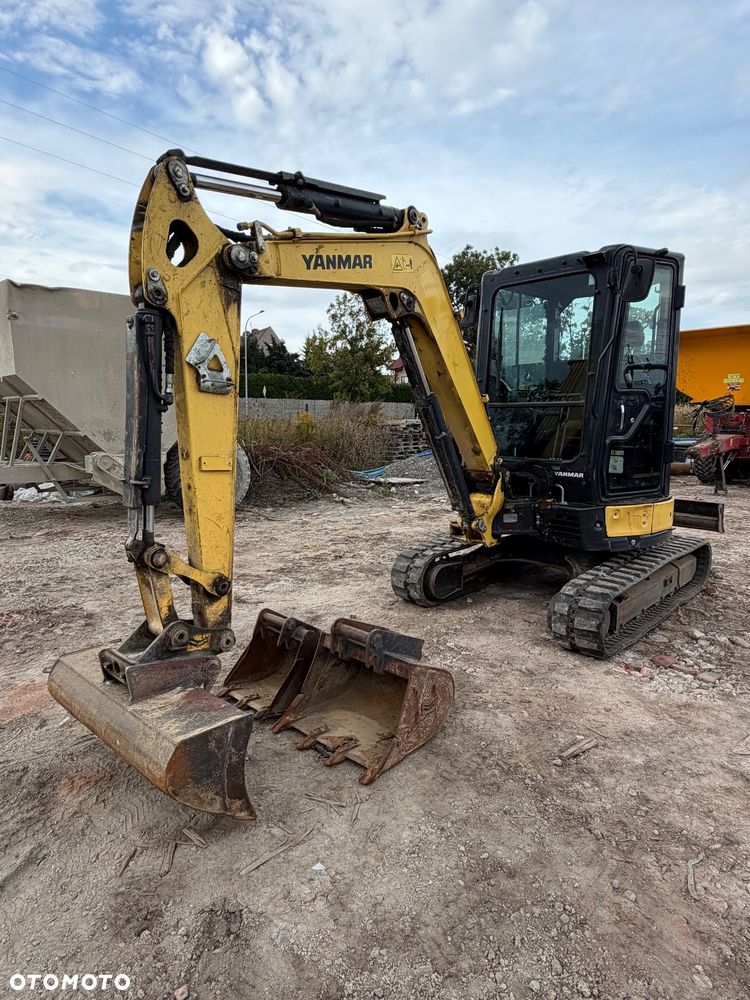 Yanmar ViO 33 - 11