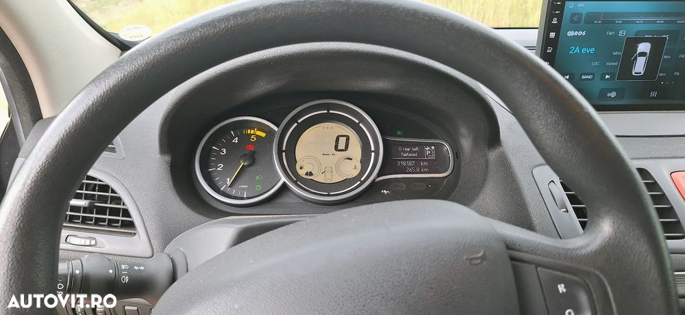 Renault Megane 1.5 dCi EDC Olympic - 5