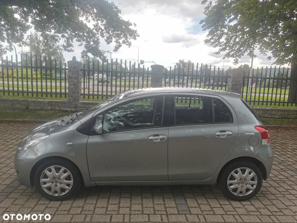 Toyota Yaris 1.4 D-4D Luna - 14