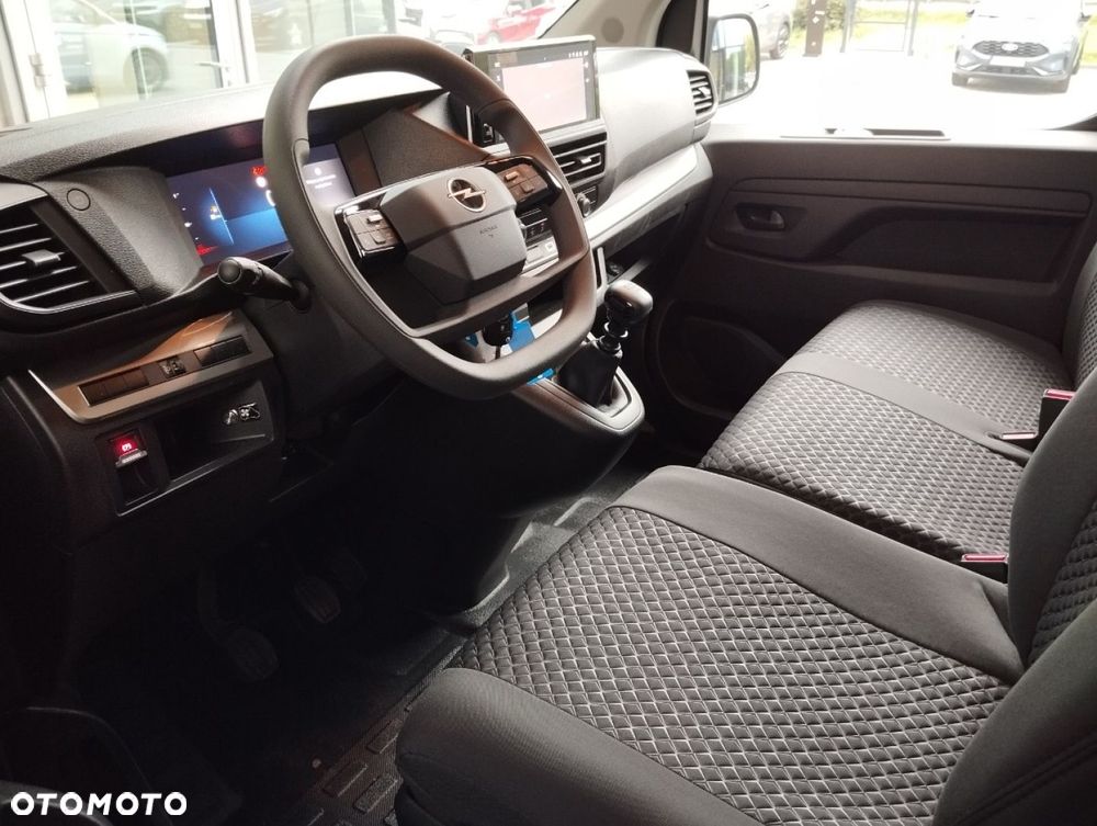 Opel Vivaro - 21