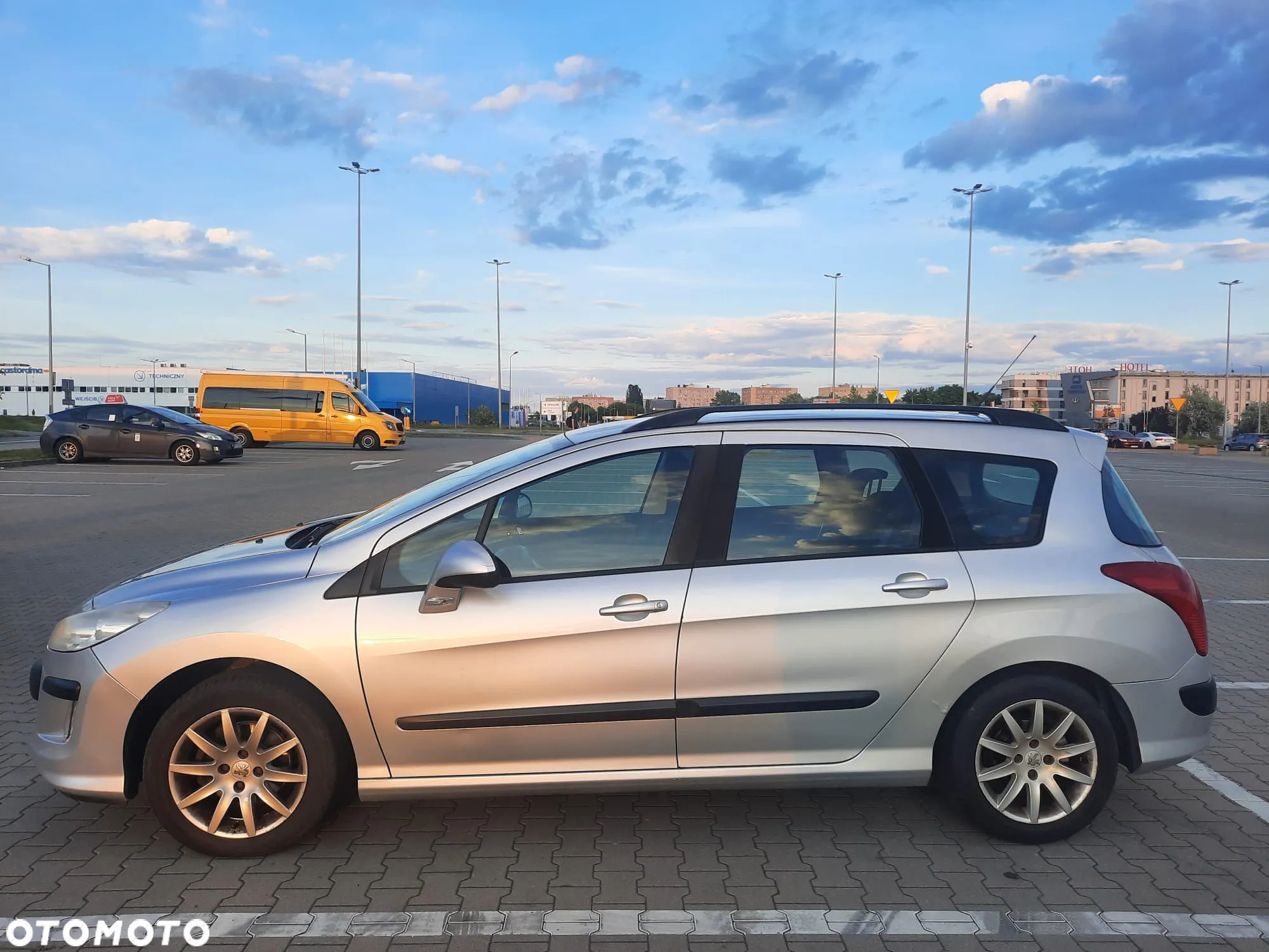 Peugeot 308 1.6 HDi Trendy - 3
