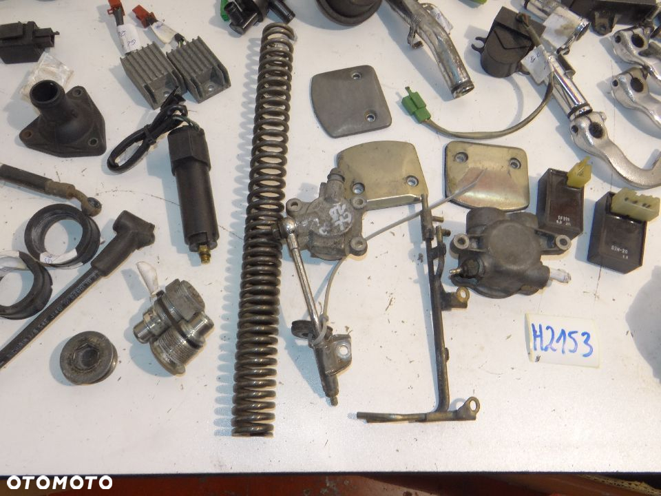 GL 1500 Goldwing gaźniki regulator napięcia wentylator kolektor wydechowy moduł zapłonowy H2153 - 8