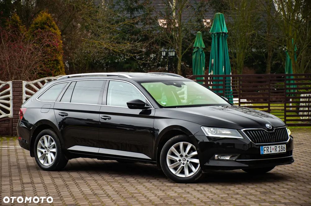 Skoda Superb 2.0 TDI 4x4 DSG Premium Edition - 30