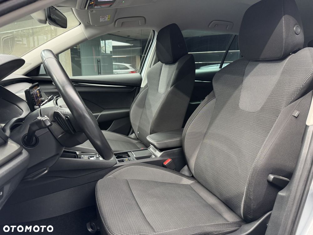 Skoda Octavia 2.0 TDI Ambition DSG - 12