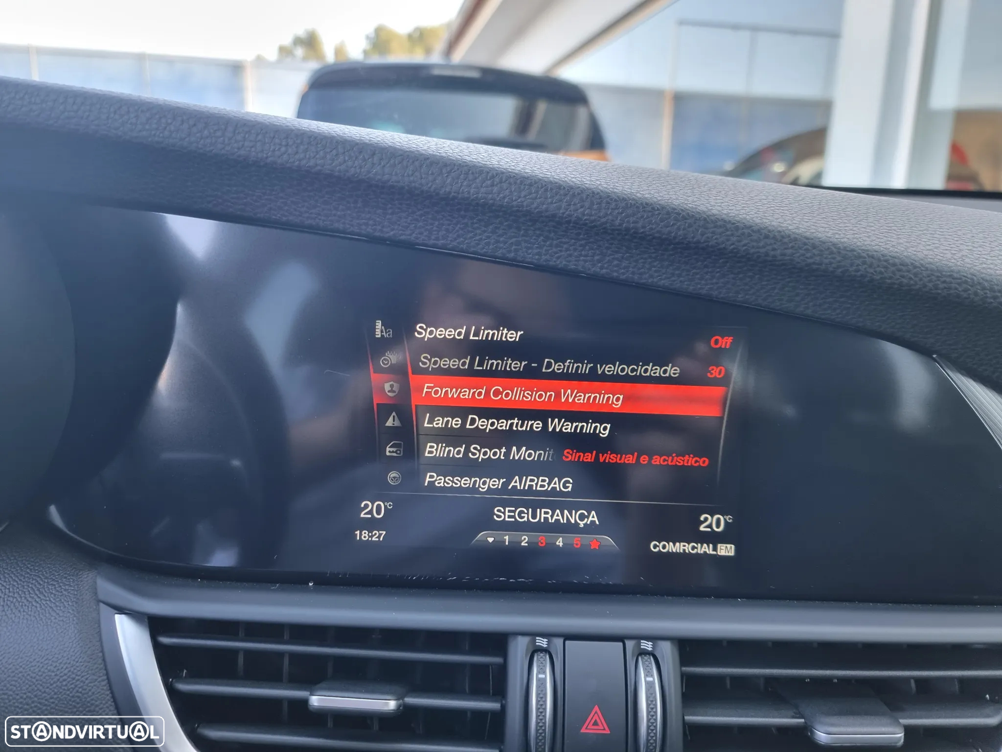 Alfa Romeo Giulia 2.0 T Veloce Q4 AT8 - 21