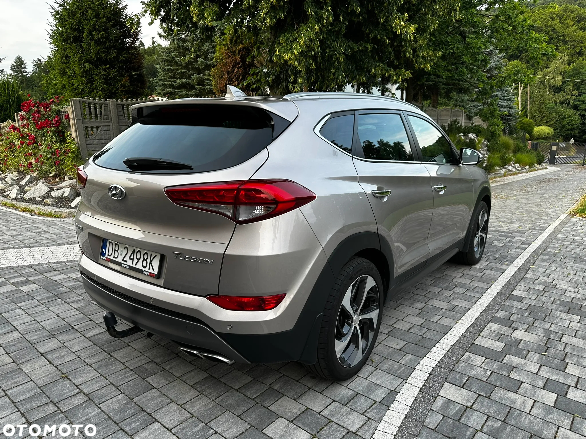 Hyundai Tucson 2.0 CRDI BlueDrive Style 2WD - 8