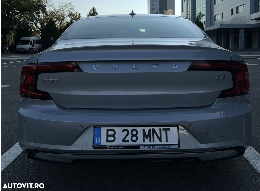 Volvo S90 B4 MHEV AT Plus Bright - 8