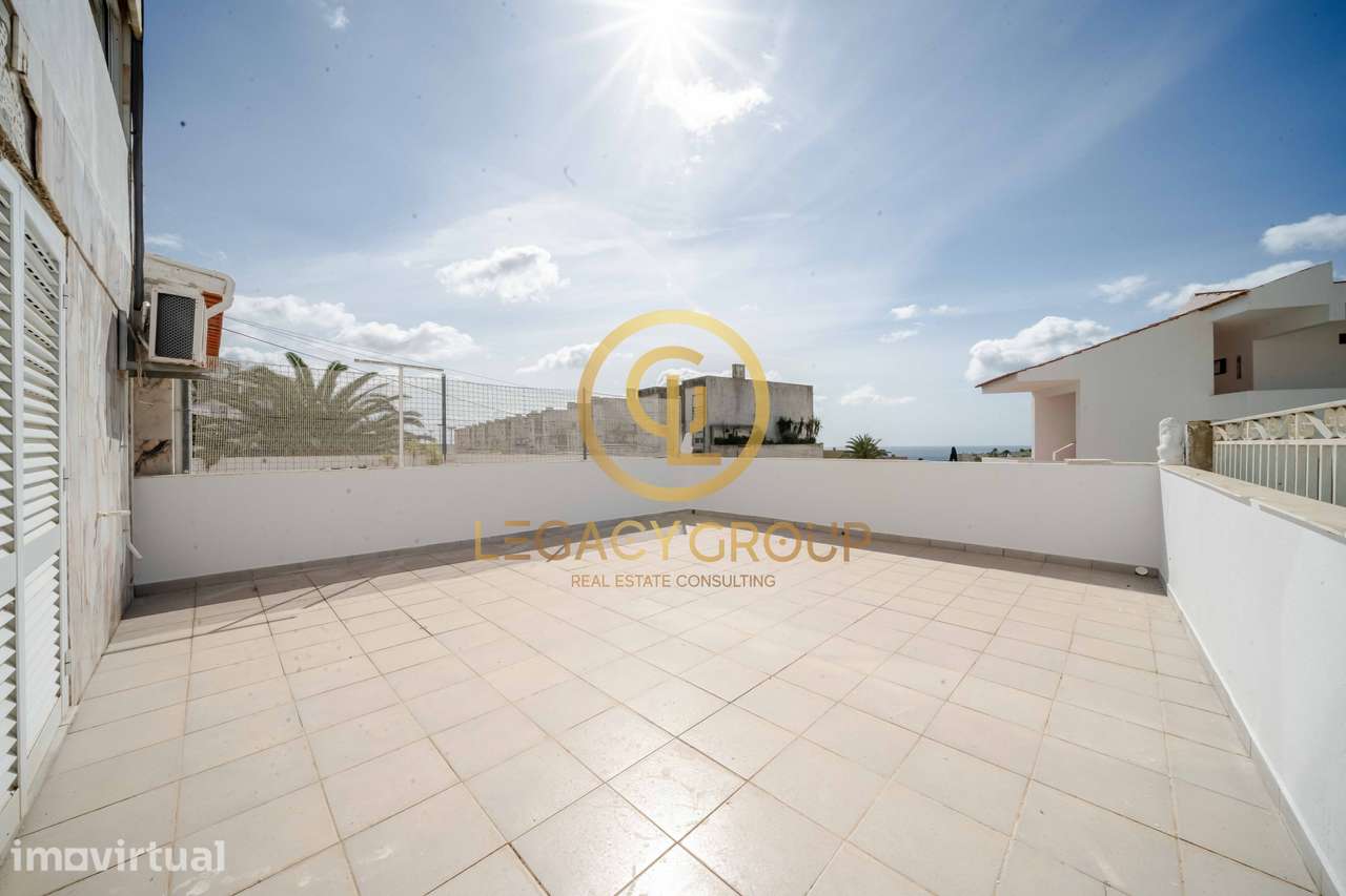 Moradia T2 com Terraço, Garagem e Vista Mar em Albufeira - Grande imagem: 3/28