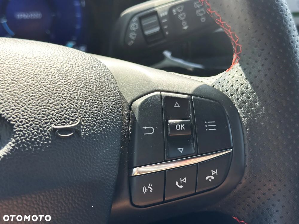 Ford Focus SW - 14