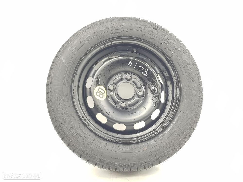 PNEU RESERVA FORD FIESTA CB1 - 1