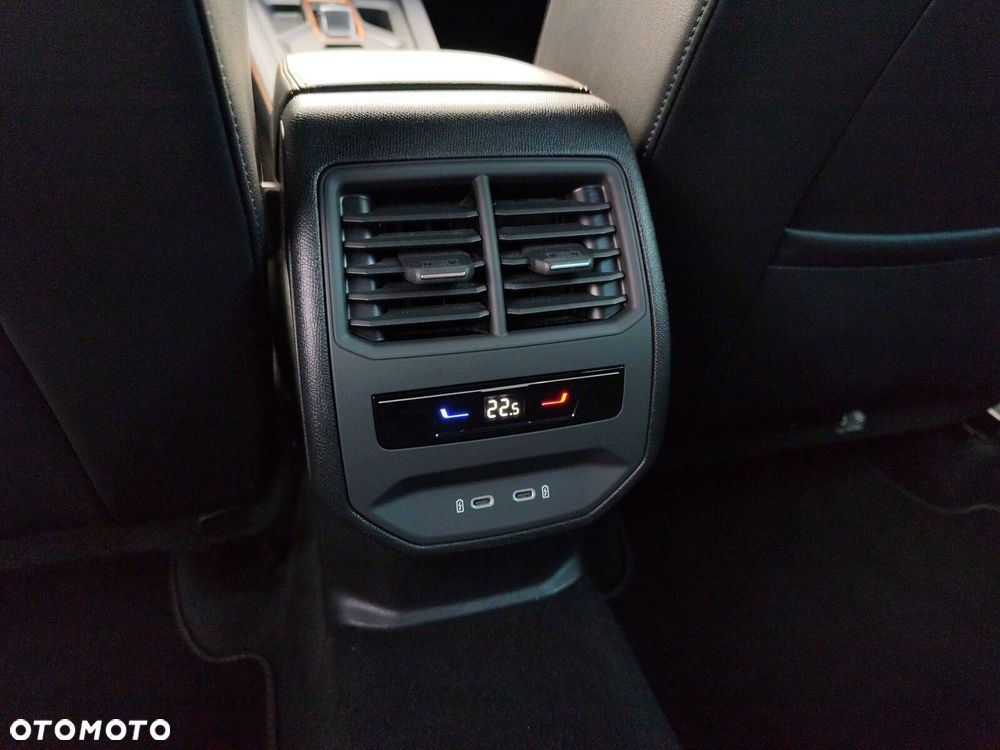 Cupra Formentor 1.5 eTSI mHEV DSG - 14
