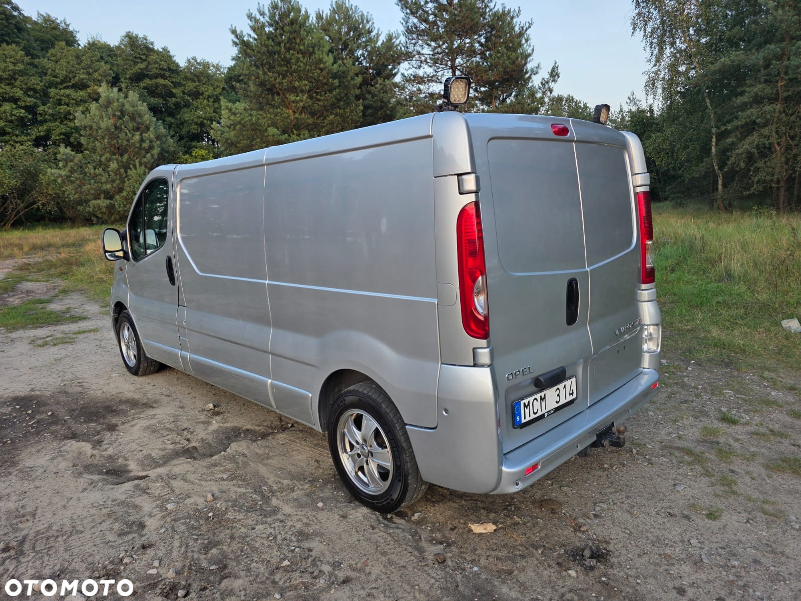Opel Vivaro - 17