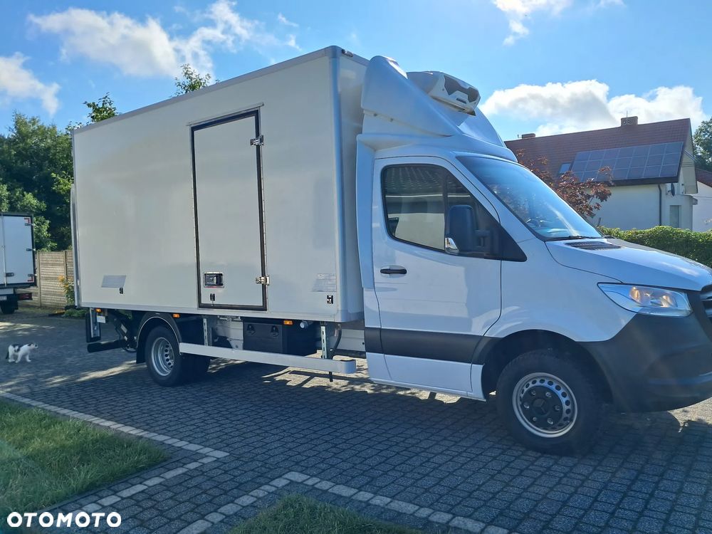 Mercedes-Benz SPRINTER 515 Chłodnia + Winda 1 TONA Salon Polska - 1