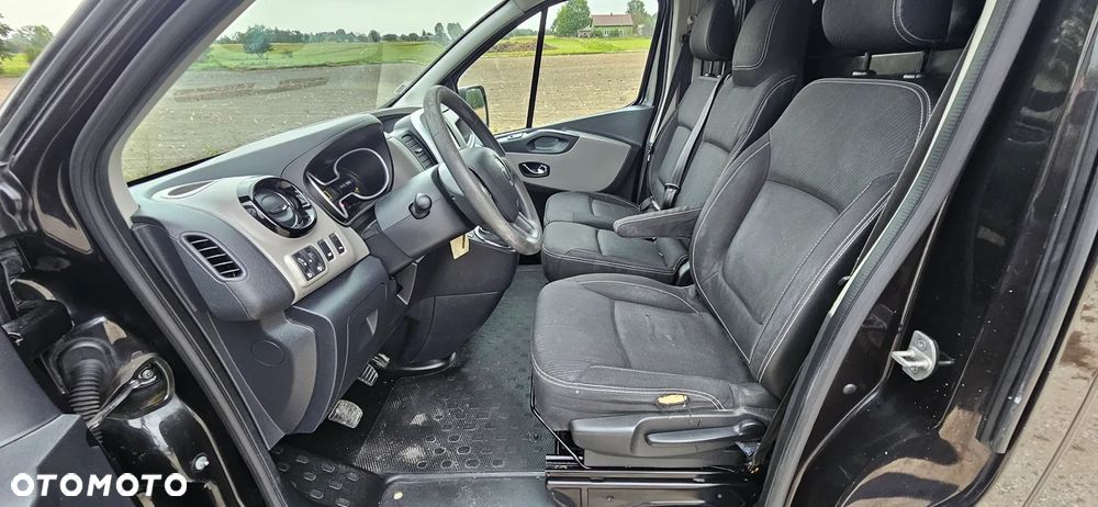Renault Trafic - 10