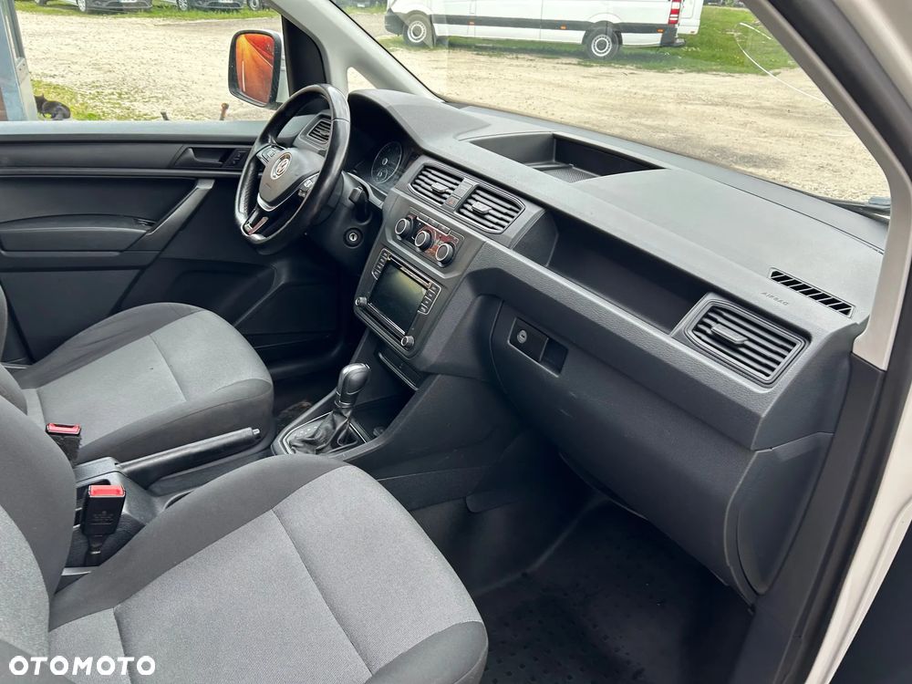 Volkswagen Caddy - 11