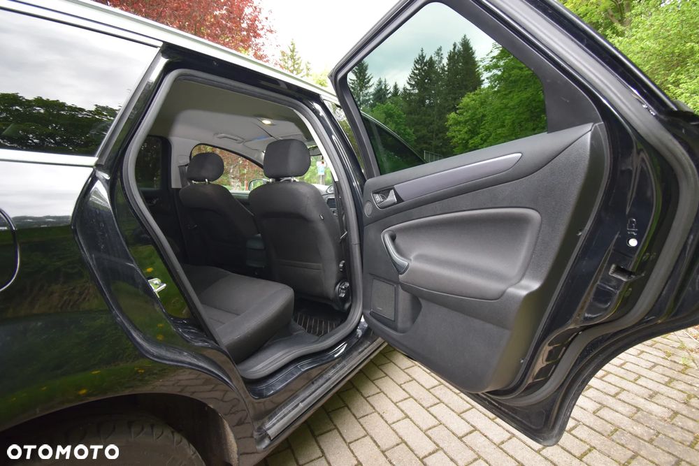 Ford Mondeo - 13