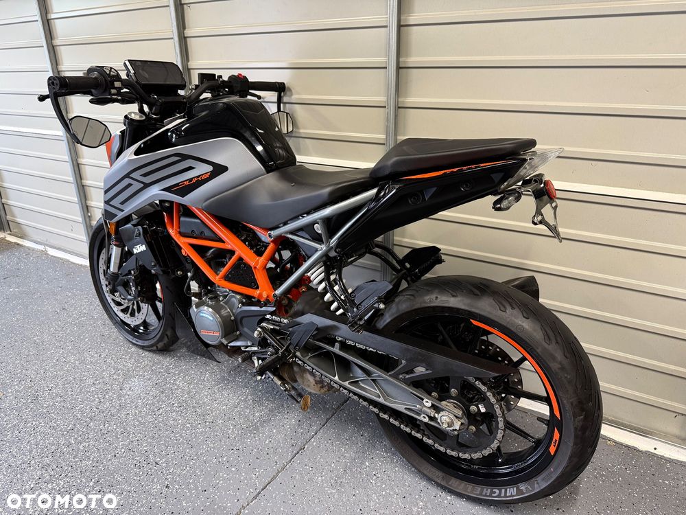 KTM Duke - 11