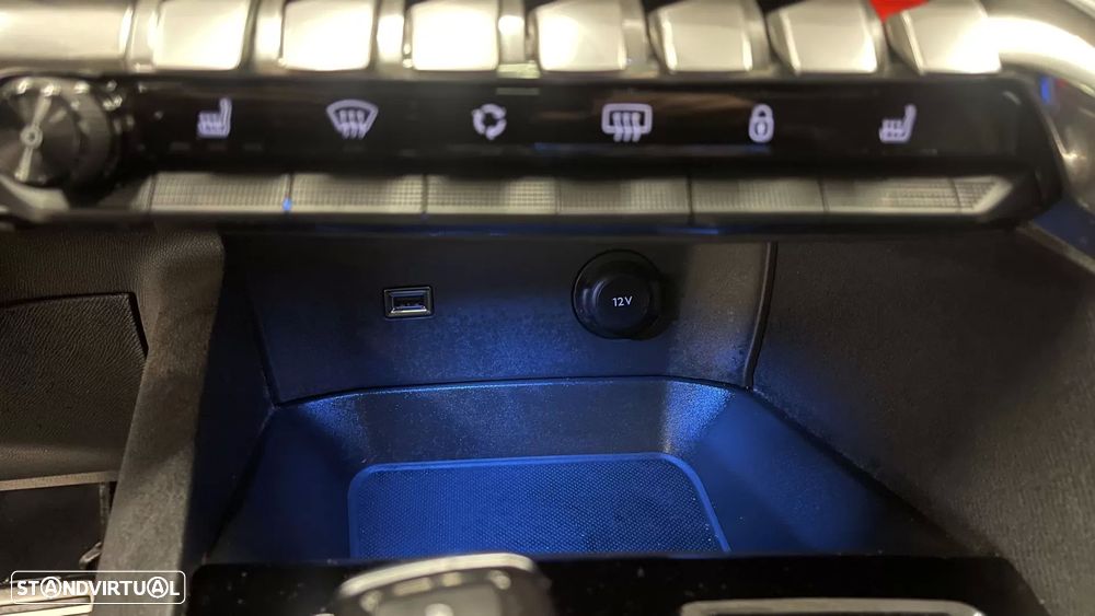 Peugeot 5008 1.5 BlueHDi GT Pack EAT8 - 46