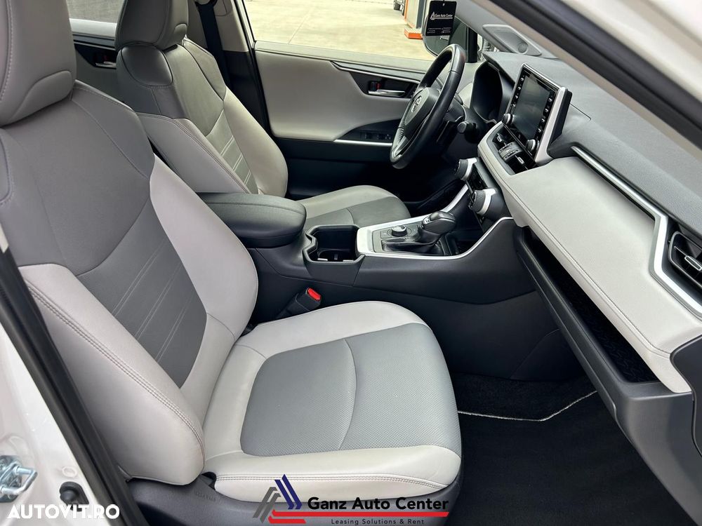 Toyota RAV4 2.5 VVT-iE 4x4 Luxury Plus - 14