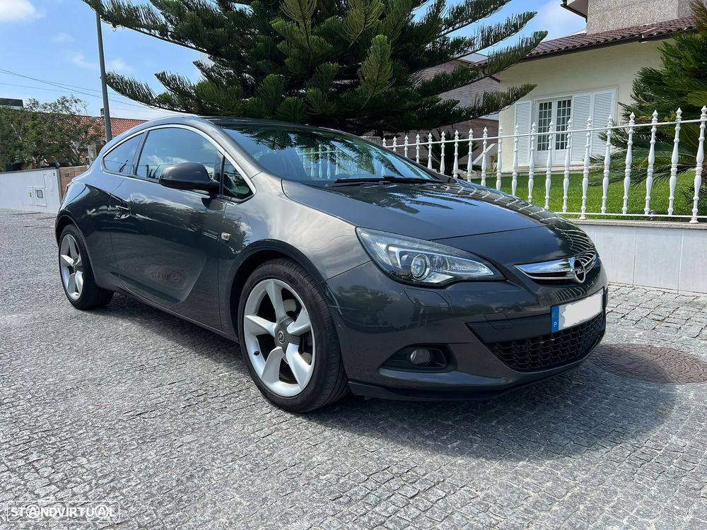 Opel Astra GTC 1.6 D S&S Excite - 21