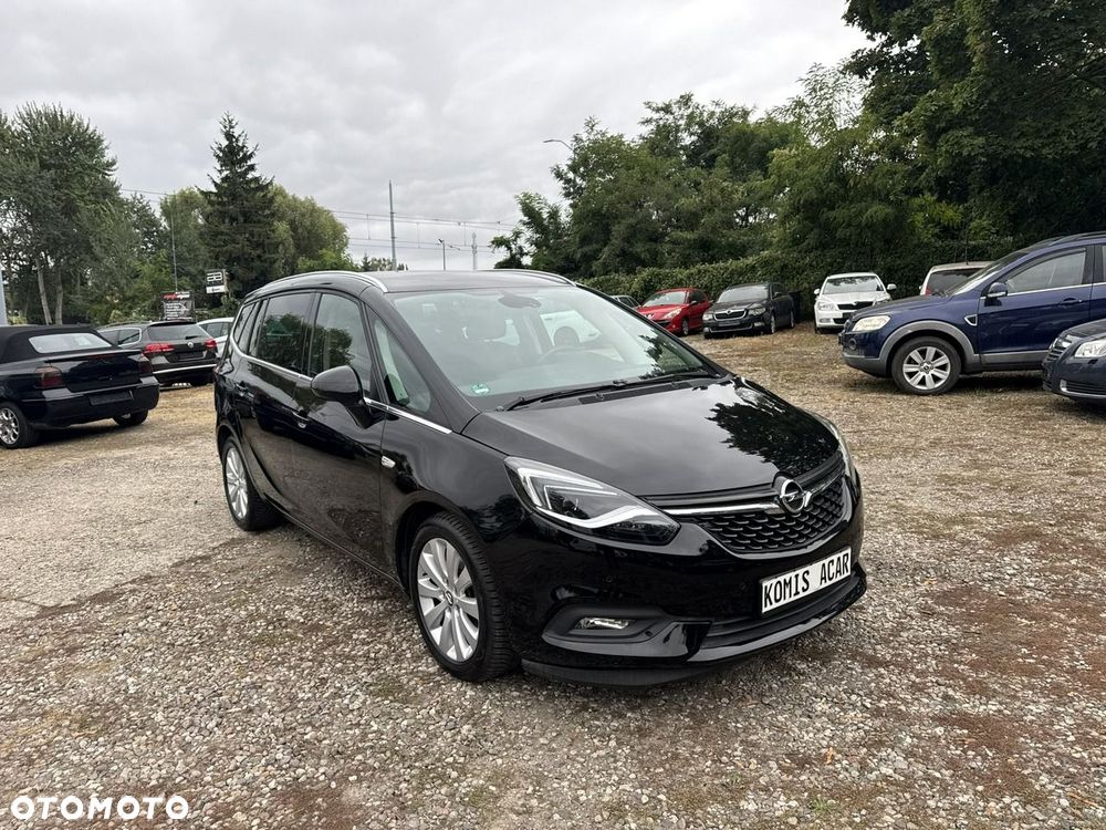 Opel Zafira - 32