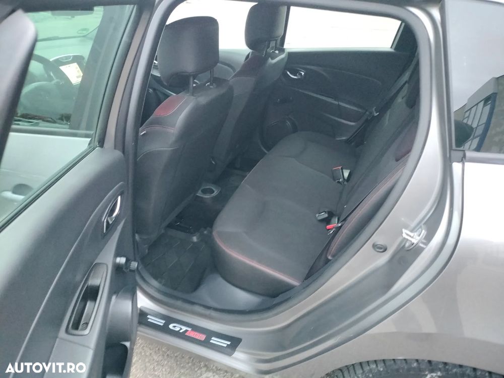 Renault Clio - 5