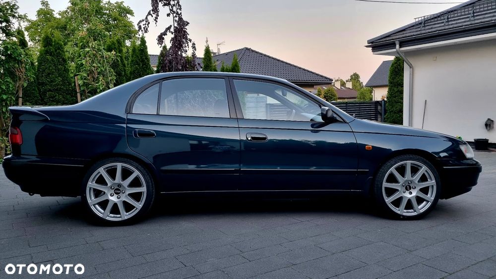 Toyota Carina - 27