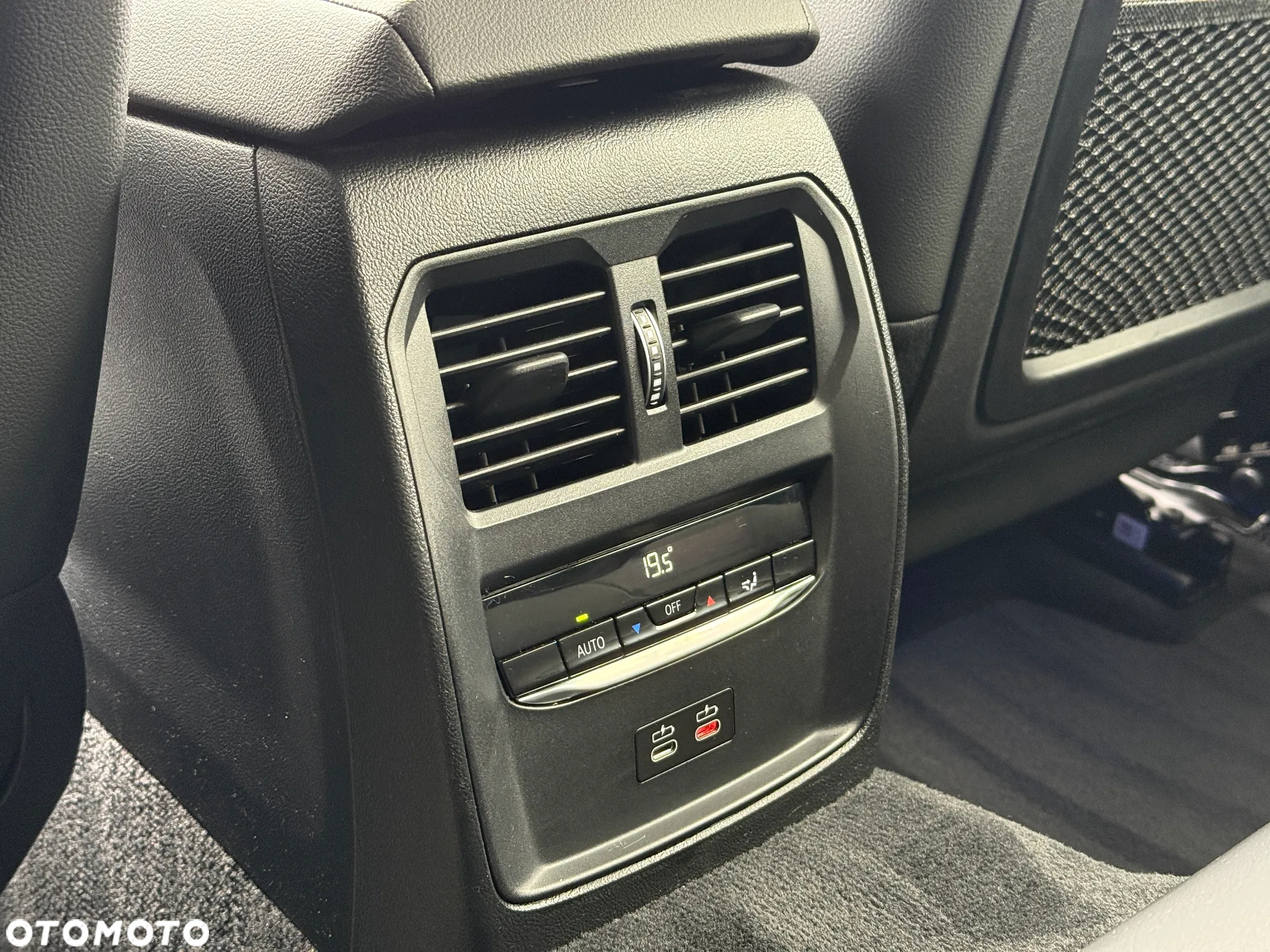 BMW Seria 3 330d Touring M Sport - 26