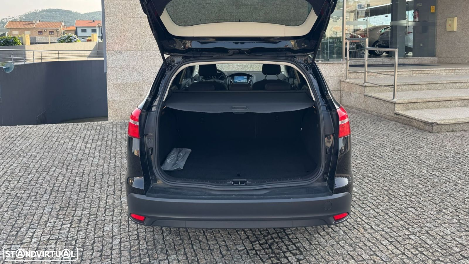Ford Focus SW 1.0 SCTi Titanium - 9