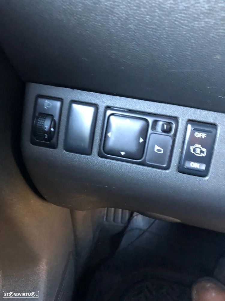 Nissan Navara 2.5 dCi CD LE Sport Edition - 12