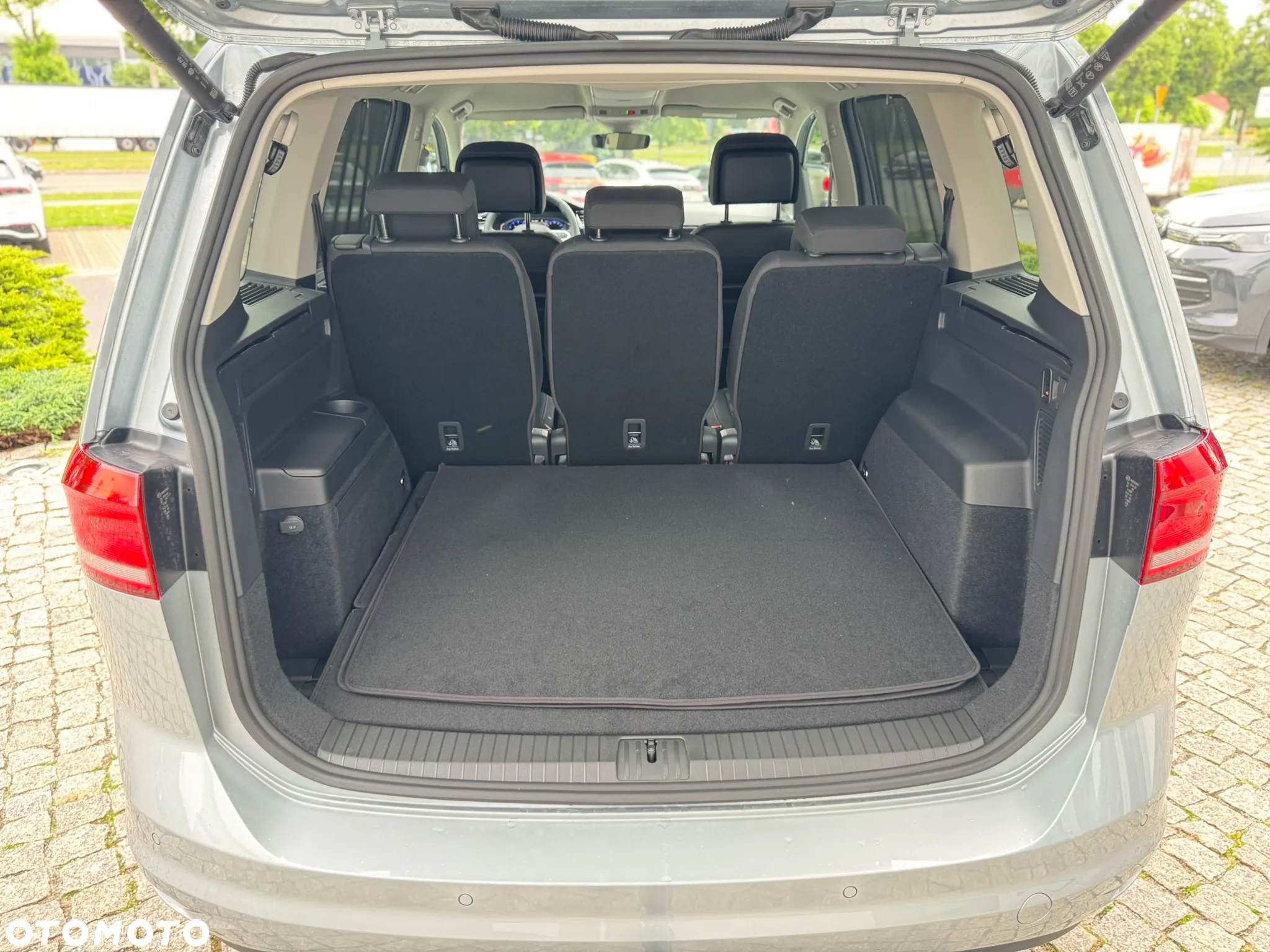 Volkswagen Touran 1.5 TSI EVO Highline DSG - 30