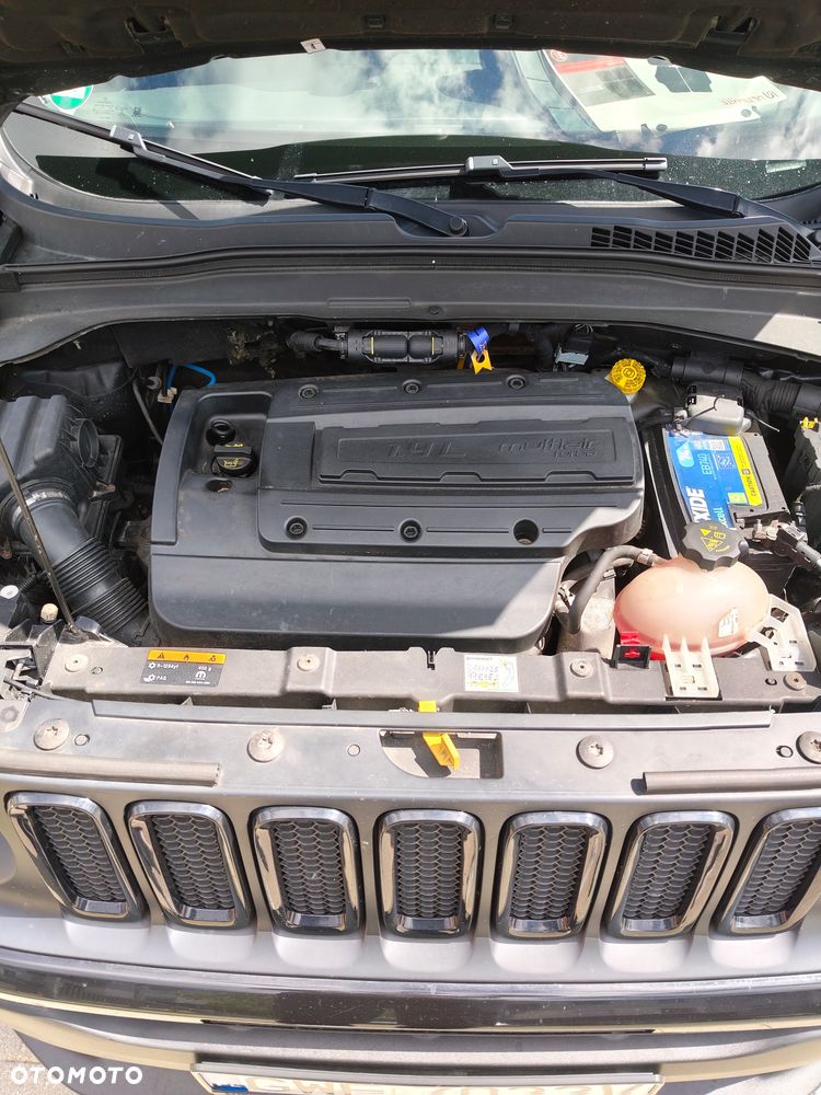 Jeep Renegade 1.4 MultiAir DSG Longitude - 14