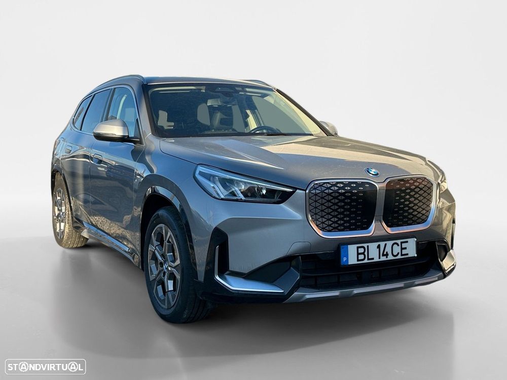 BMW iX1 eDrive20 - 7