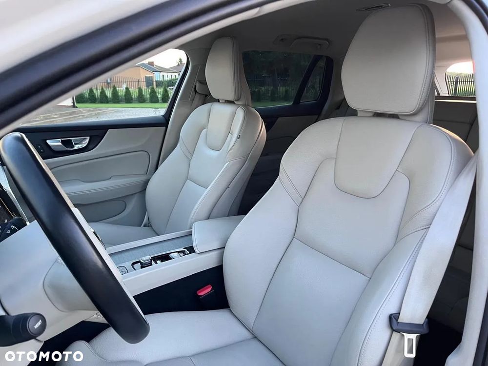 Volvo V60 B4 B Geartronic Inscription - 24