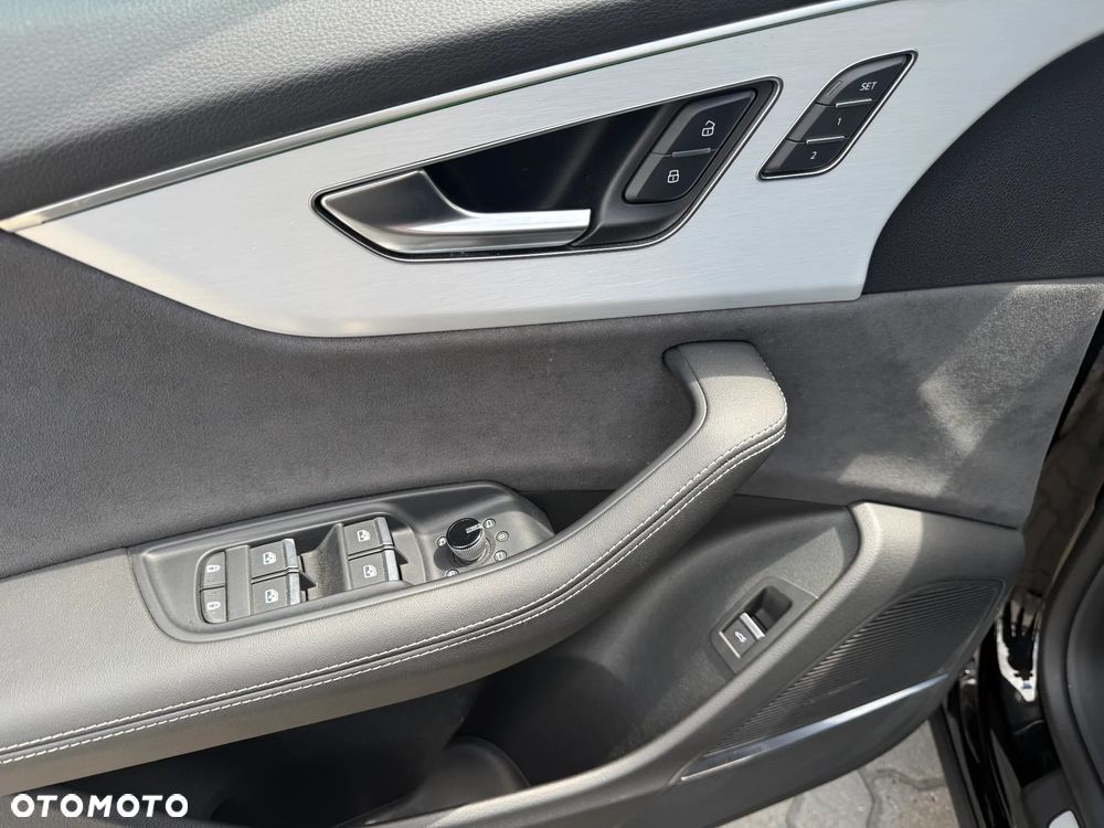 Audi Q8 50 TDI mHEV Quattro Black Edition Tiptronic - 12