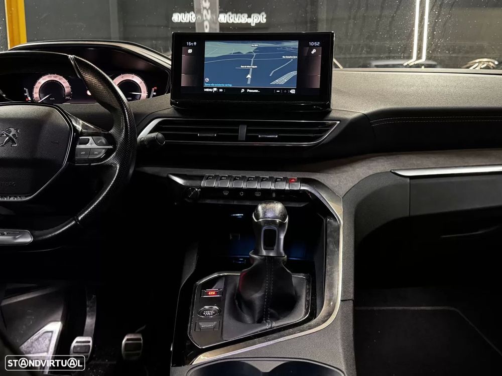 Peugeot 3008 1.5 BlueHDi GT Line J19 - 17