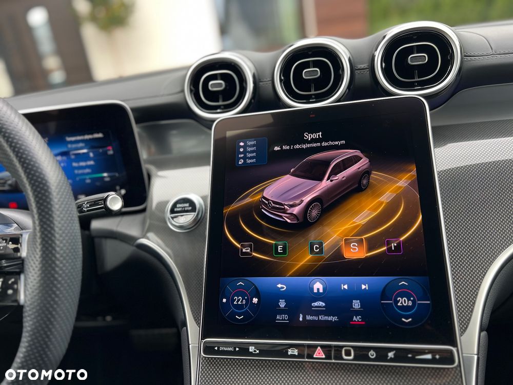 Mercedes-Benz GLC - 34