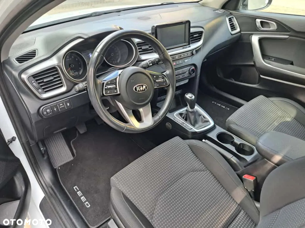 Kia Ceed SW 1.0 T-GDI OPF Edition 7 - 5