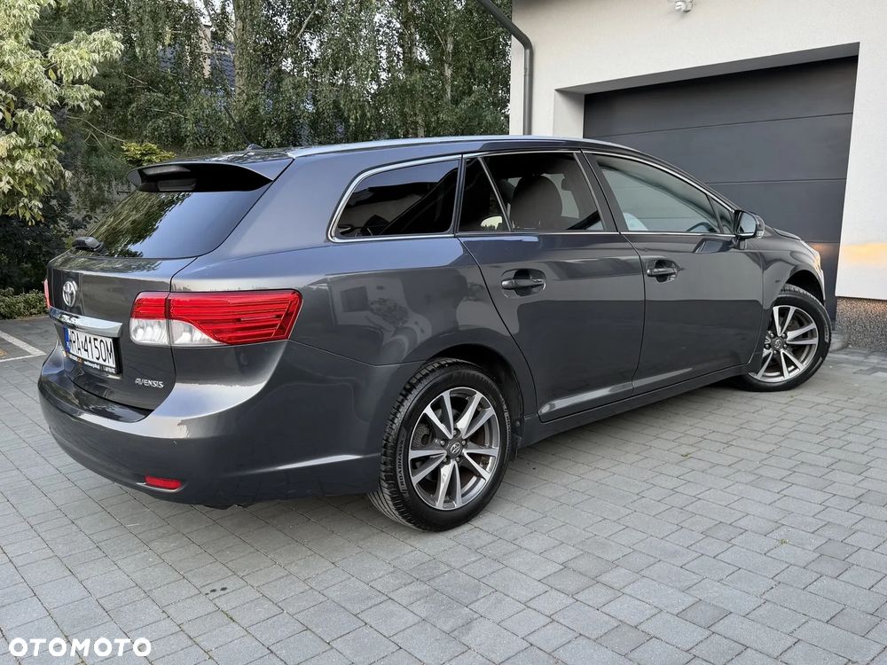 Toyota Avensis 1.8 Prestige - 20