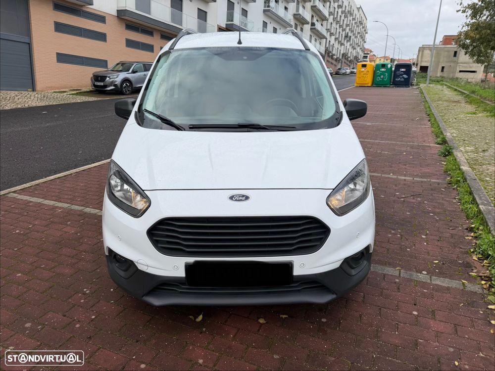 Ford Transit courier - 2