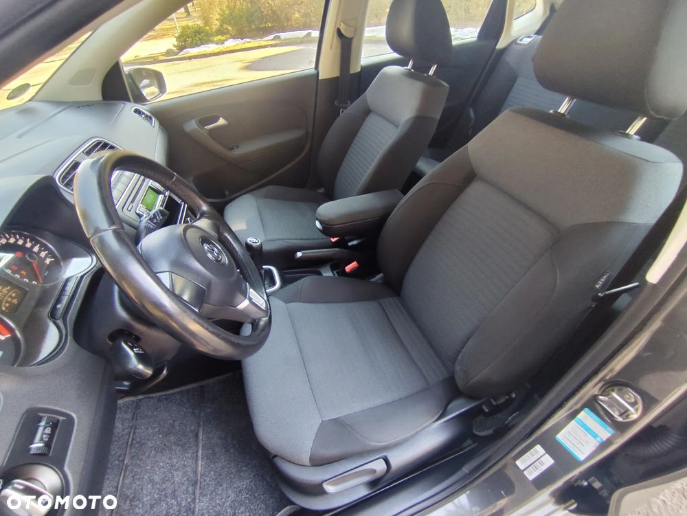 Volkswagen Polo 1.2 Comfortline - 29