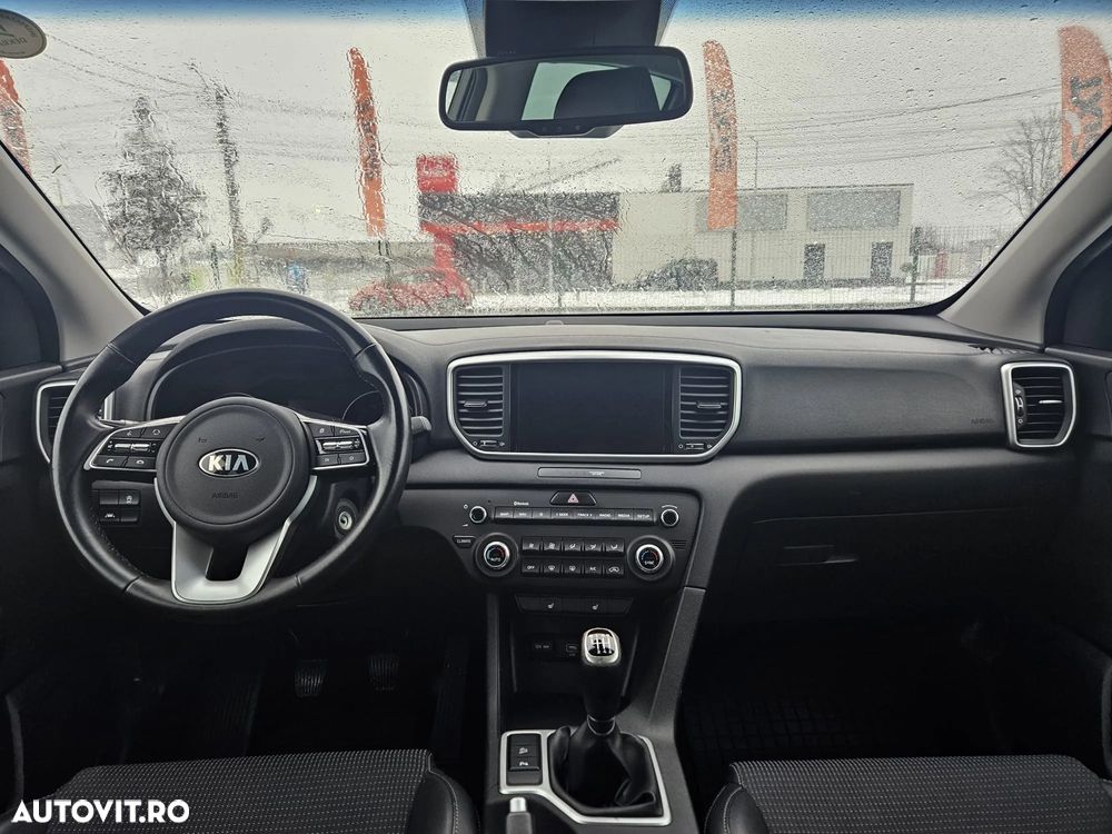 Kia Sportage 1.6 T-GDI 6MT 4x2 Classic - 10
