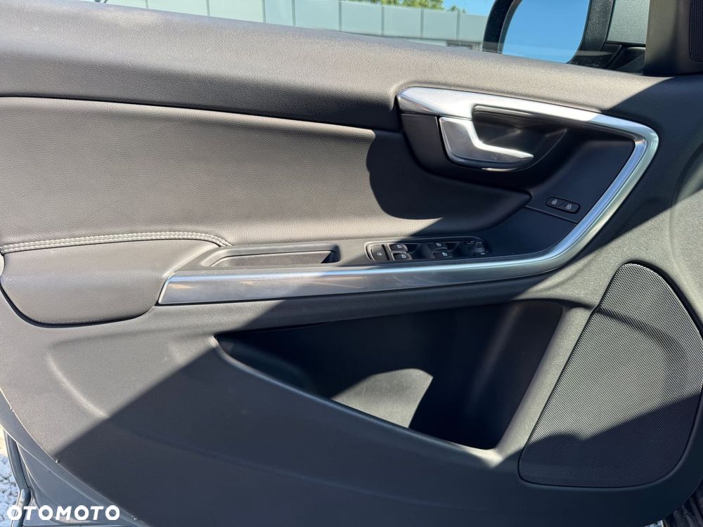 Volvo S60 - 11