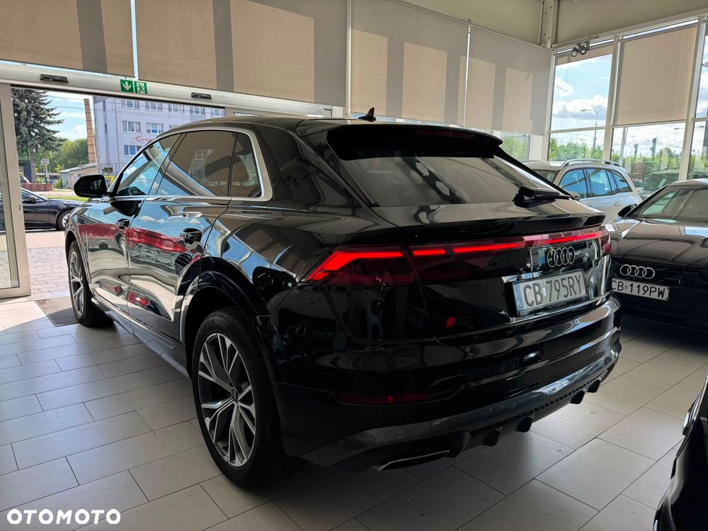 Audi Q8 - 5