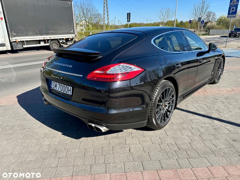 Porsche Panamera S PDK - 3