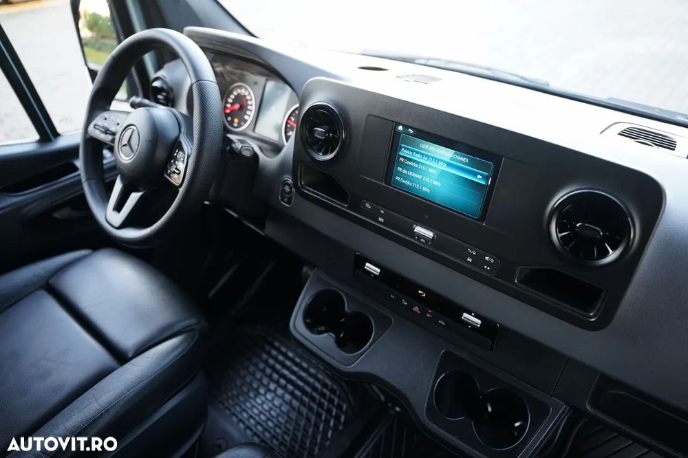 Mercedes-Benz SPRINTER 315 CDI / FURGON / AUTOUTILITARĂ / FULL LED / AUTOMATĂ / 3 LOCURI / IMPORTATĂ - 30