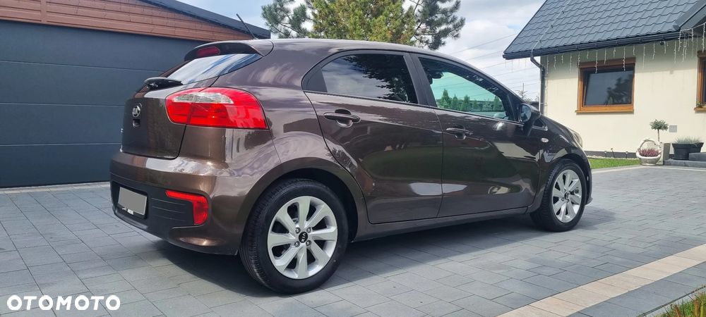 Kia Rio 1.2 Spirit - 11